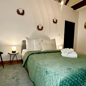 Apartment Luxury, Antwerpen